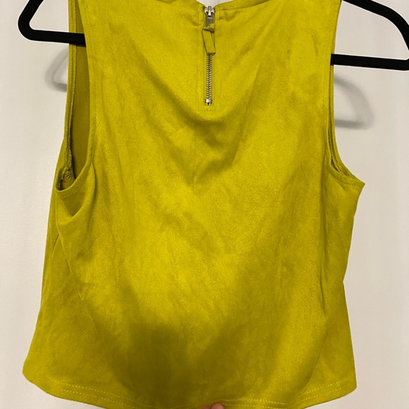Zara Trafaluc suede crop top  NWT - Picture 2 of 3